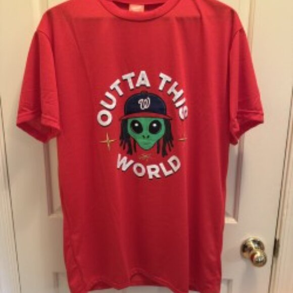 Washington Nationals Tee ... New in Bag !!!! - Picture 2 of 6